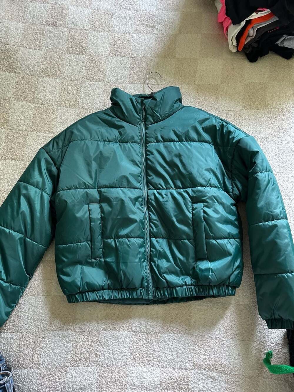 Abound Women's Green Berry Cropped Puffer Jacket